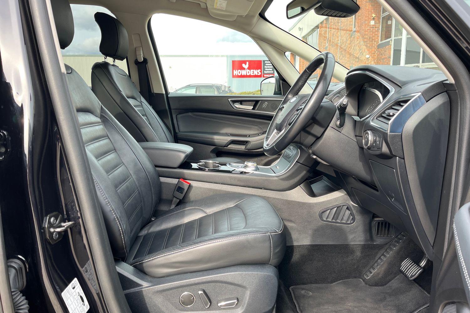 Ford Galaxy Photo 30