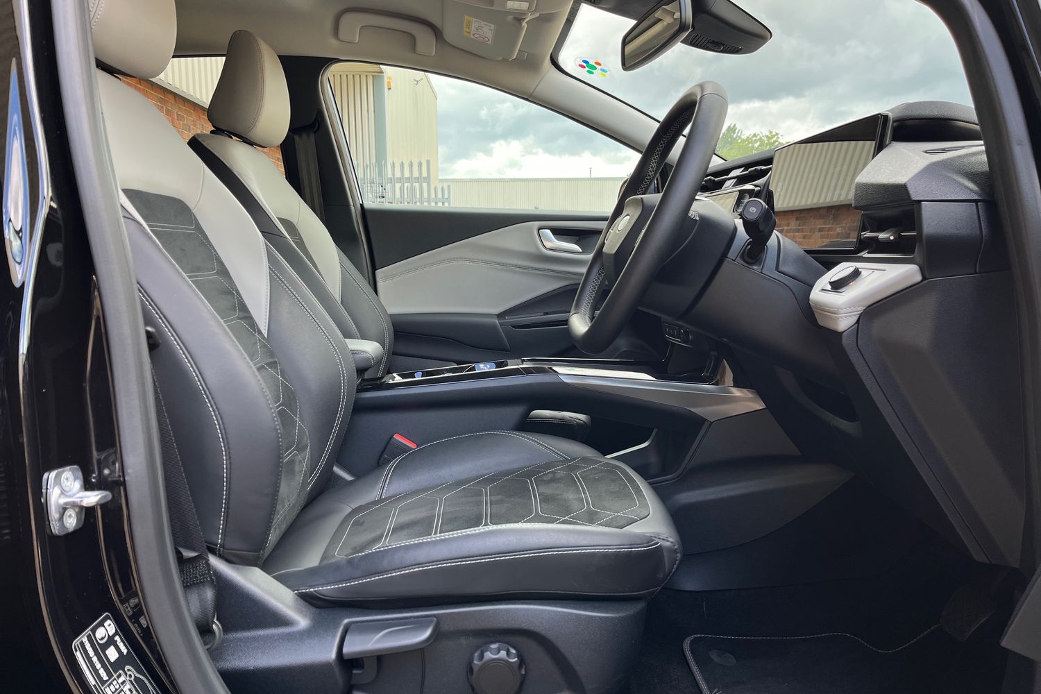 Ford PUMA Photo 30