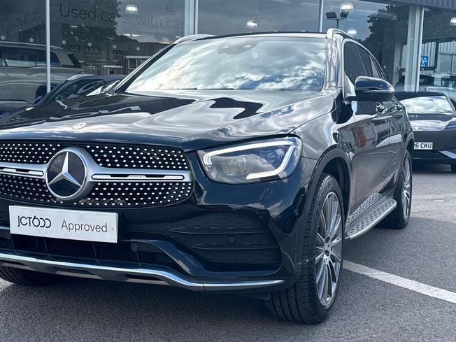 MERCEDES-BENZ GLC Photo 24