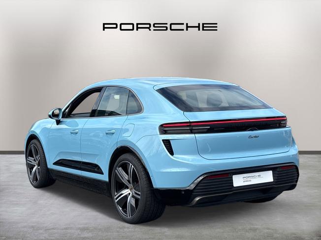 PORSCHE Macan Photo 5
