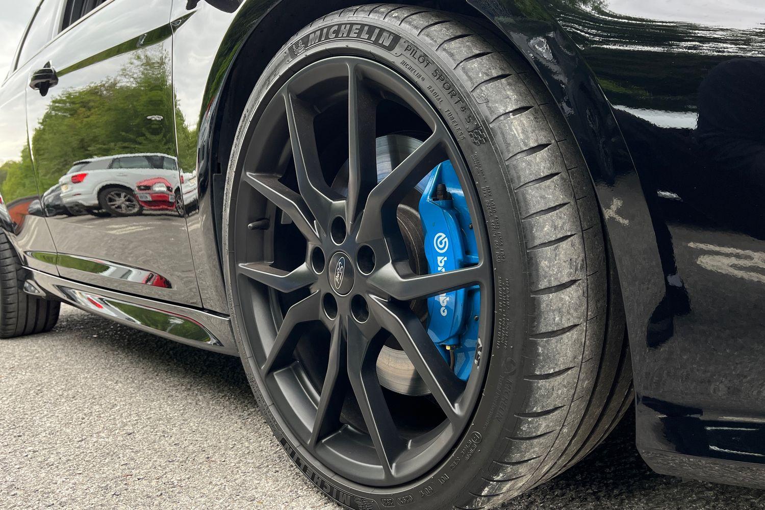 Ford Focus RS Photo 38