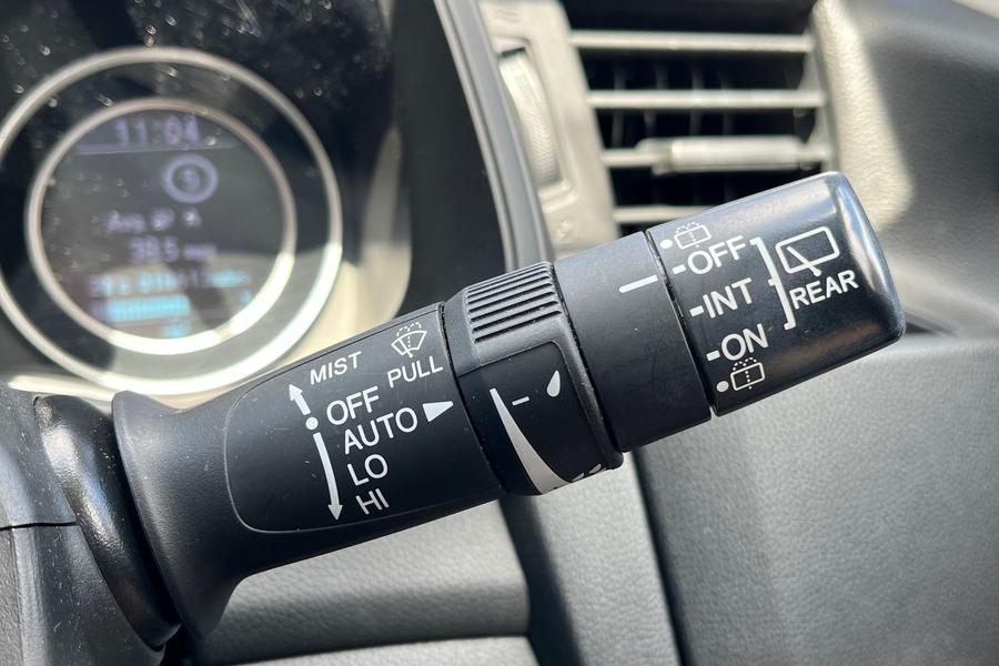 Honda Jazz Photo autoimg-41c8c817de48a5411bf2c82a7d734b66b8386010.jpg