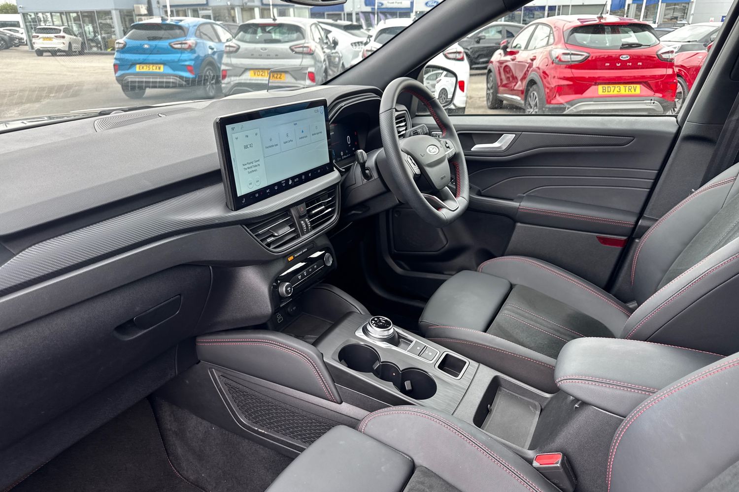 Ford KUGA Photo 17