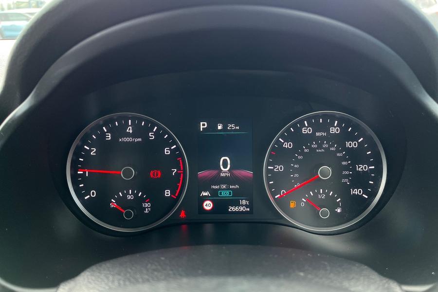 Kia STONIC Photo autoimg-41cac693302dfa5b8bbc06f41d575672e8d7f83c.jpg