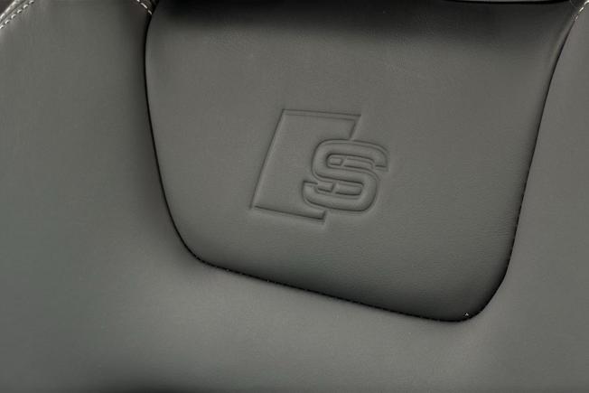 Audi Q8 Photo 42