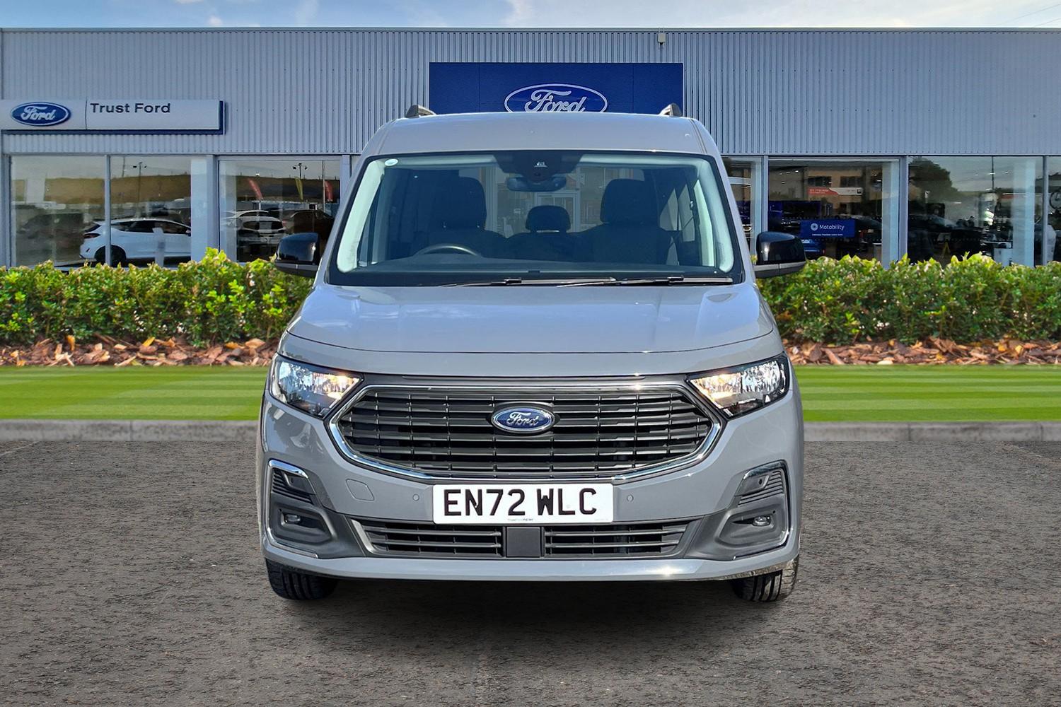 Ford TOURNEO CONNECT Photo 5