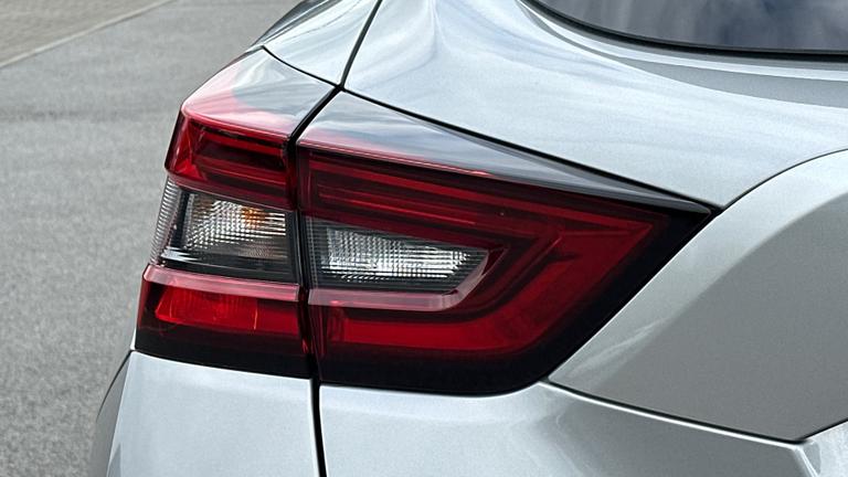 Used Nissan Juke AY70FEG 19