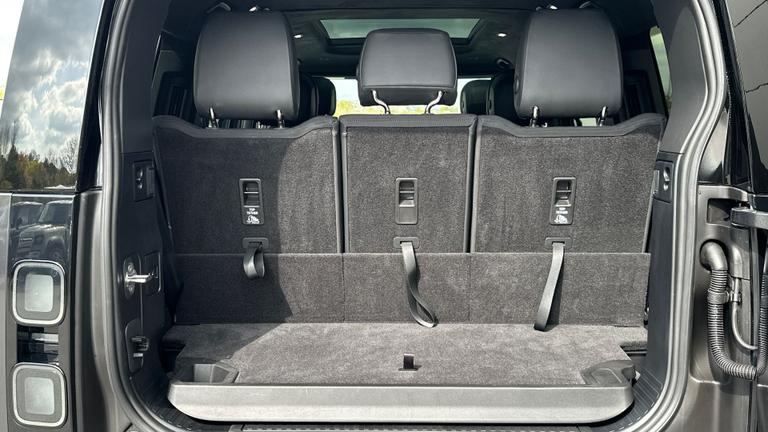 Used Land Rover Defender WF75HSC 10