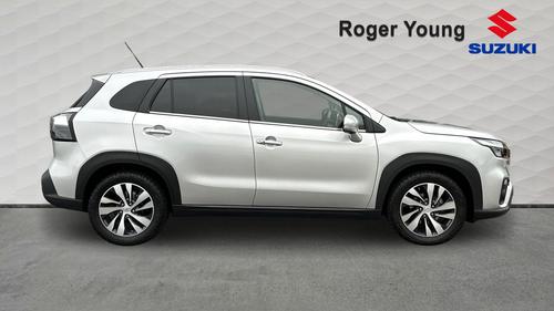 Suzuki S-CROSS Photo autoimg-41dbc1f4e5956d61be50cc13b6faad6f1c4cce2b.jpg