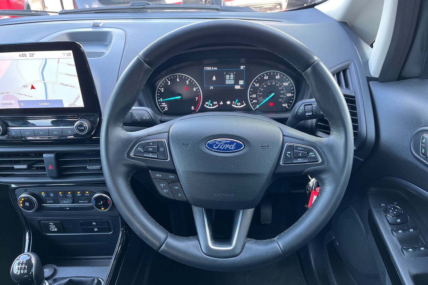 Ford ECOSPORT Photo 11