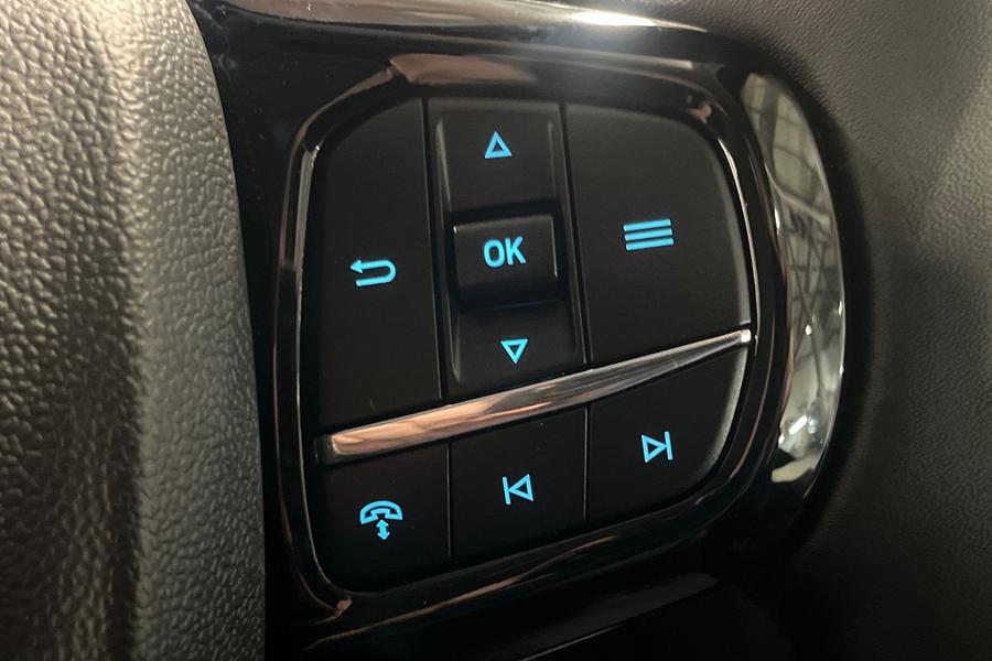 Ford TRANSIT CUSTOM Photo autoimg-41ddc07ce6c39b57649779553a93f407ef1dcfe6.jpg