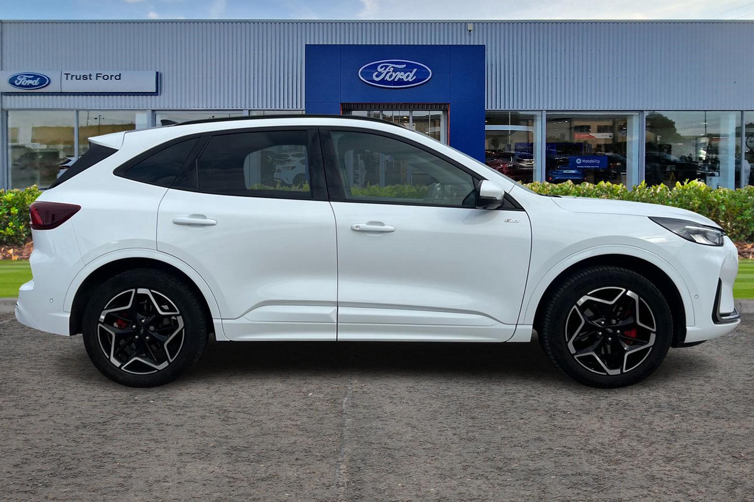 Ford Kuga Photo 2