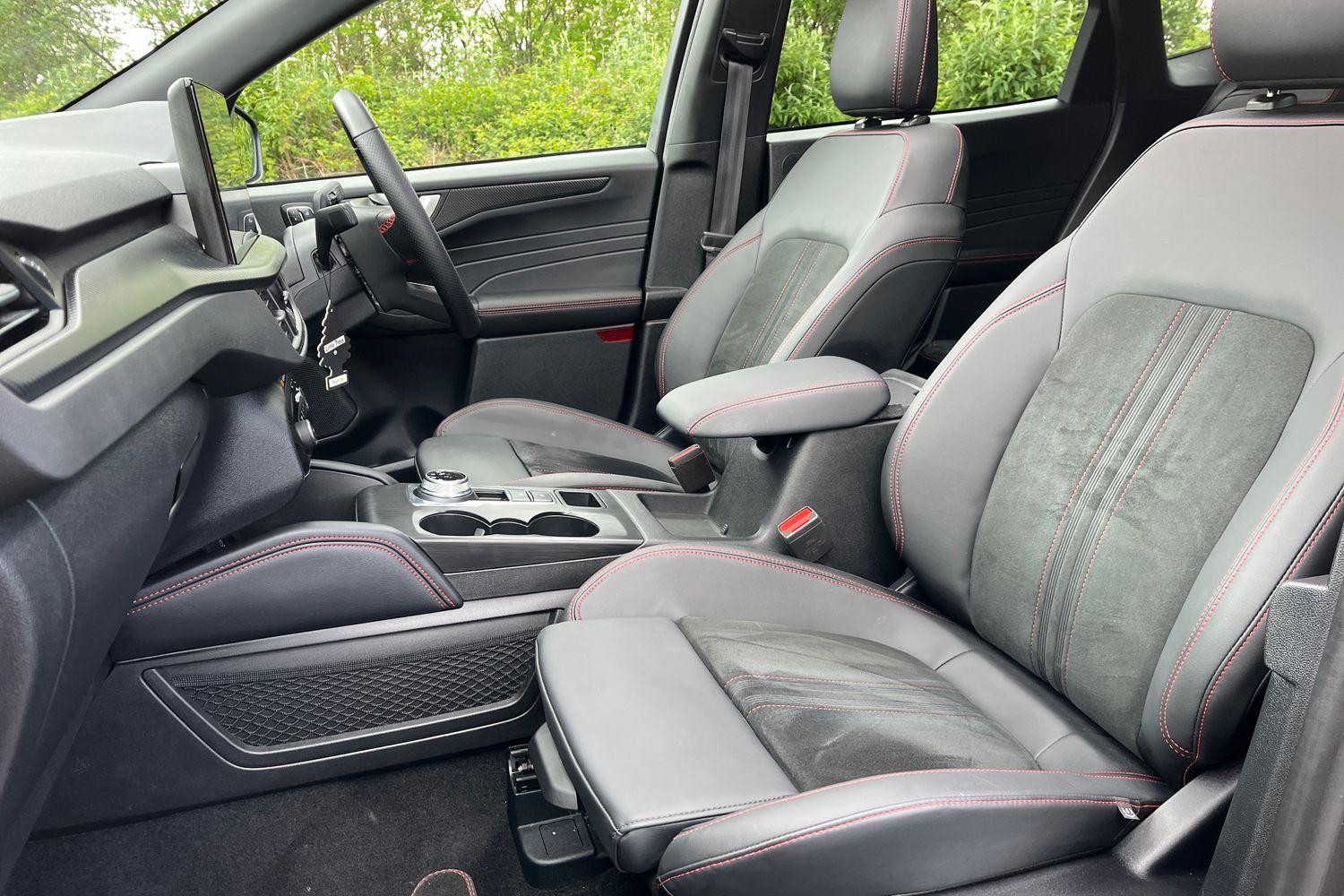Ford KUGA Photo 18
