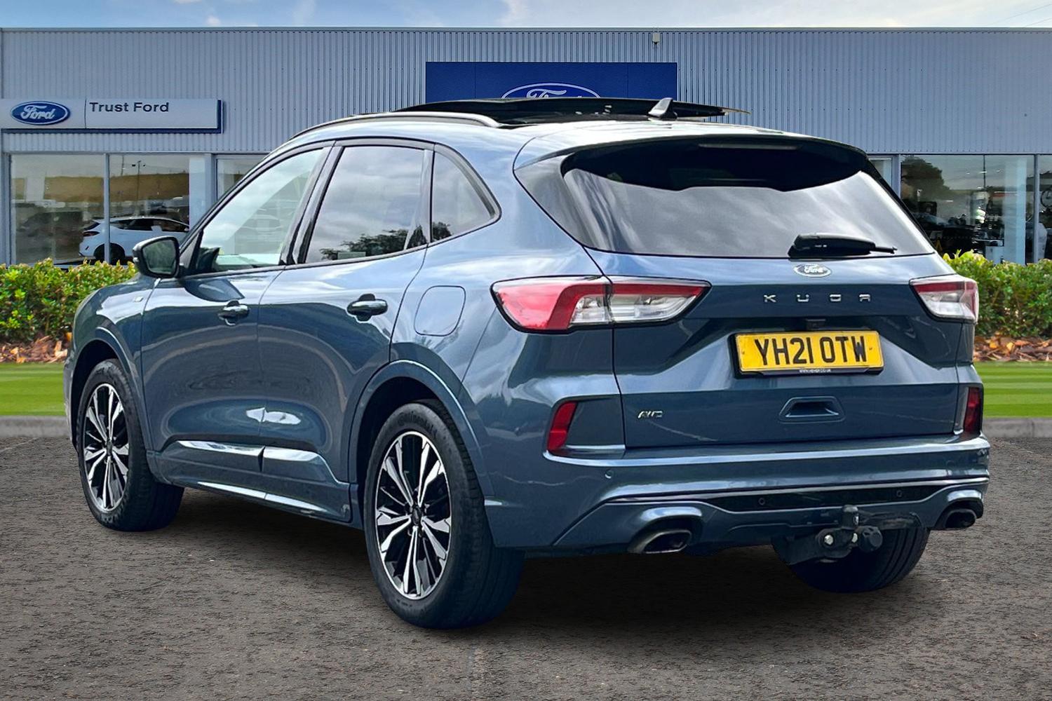 Ford KUGA Photo 1