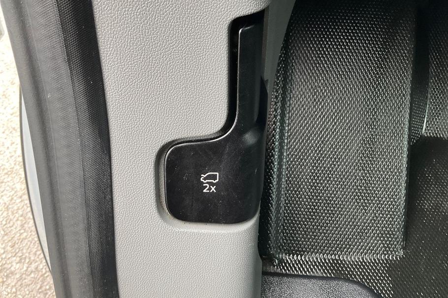 Used Ford TRANSIT CUSTOM WN24NXK 23