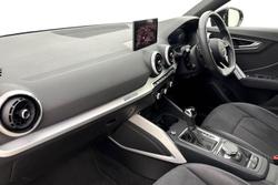AUDI Sq2 Photo 2