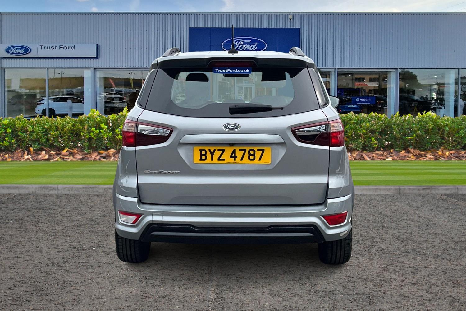 Ford ECOSPORT Photo 6