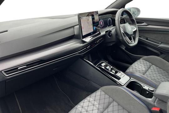 Volkswagen Golf Photo autoimg-41f20166ffbd9295b913a5009b07a2cd72a649ff.jpg