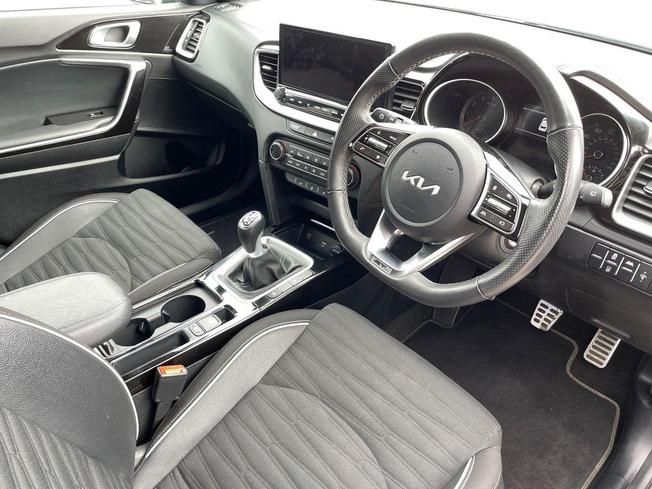 KIA Xceed Photo 6