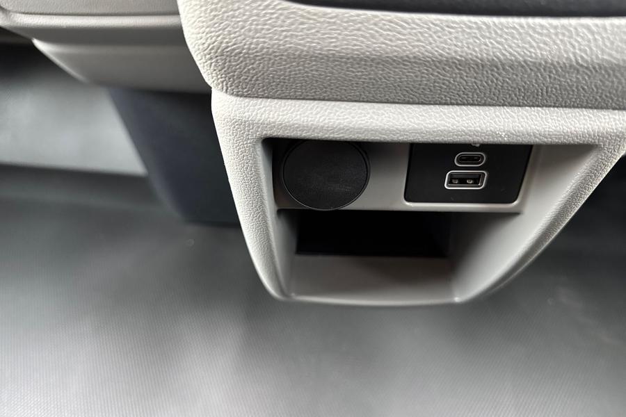 Ford TRANSIT CUSTOM Photo autoimg-41f99caacb240fd4b680ad57bd9e424f0599f0cc.jpg