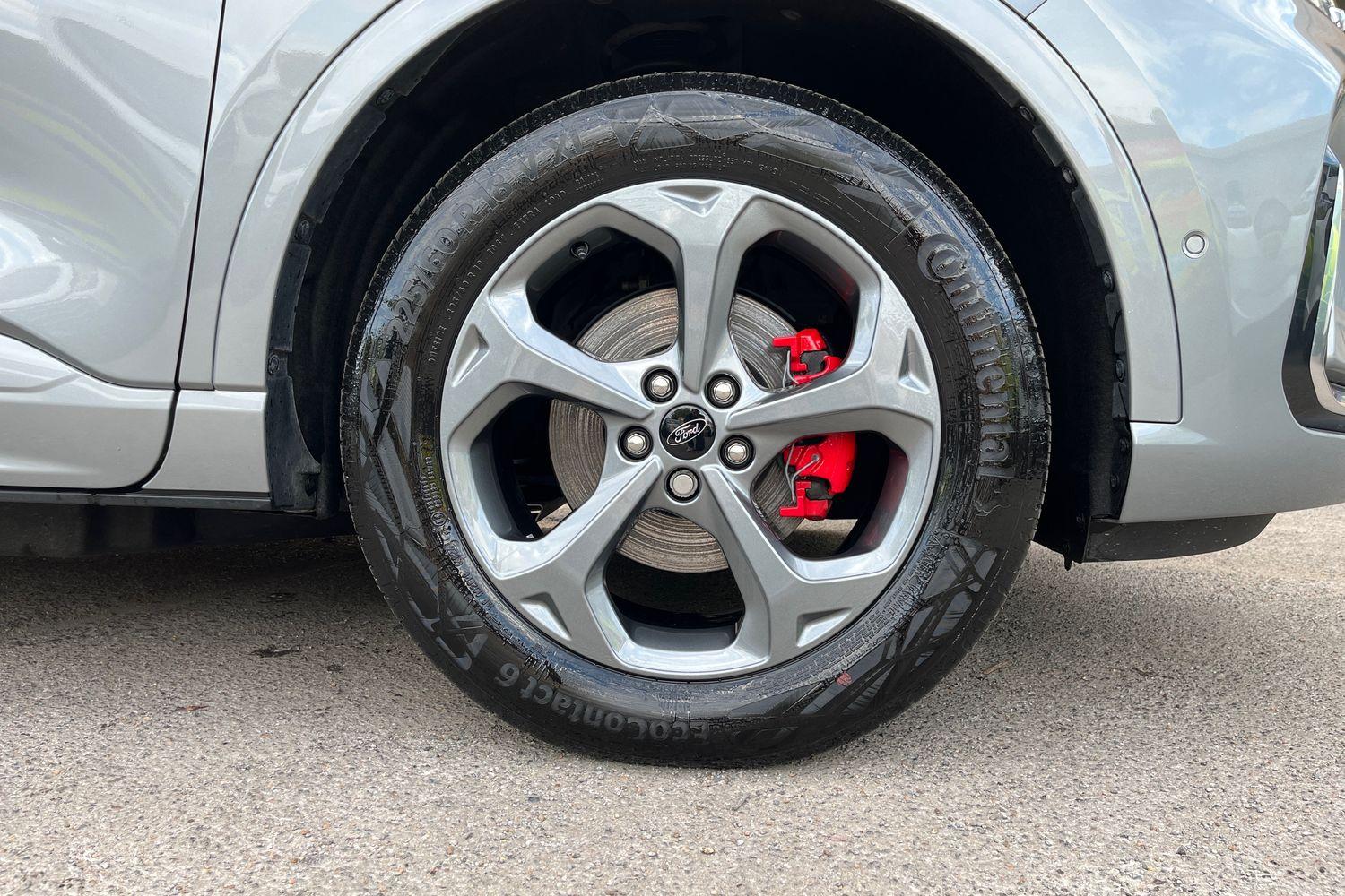 Ford KUGA Photo 7