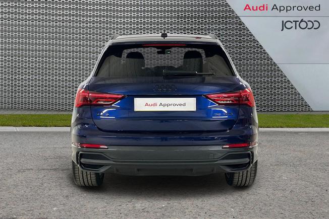 AUDI Q3 Photo 7