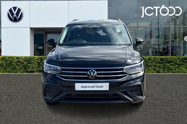 VOLKSWAGEN Tiguan Allspace Photo 8