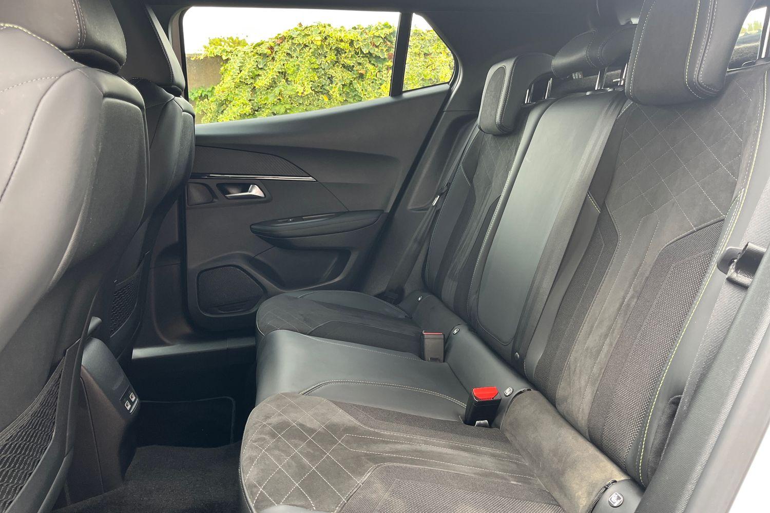 Peugeot 2008 Photo 19