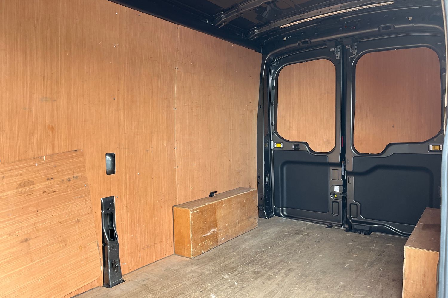 Ford TRANSIT Photo 3