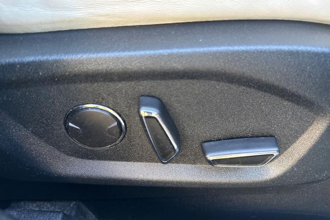 FORD Edge Photo 22
