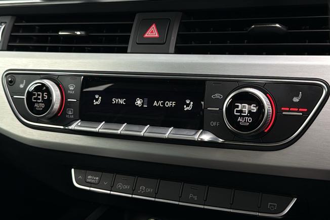 AUDI S4 Photo 28