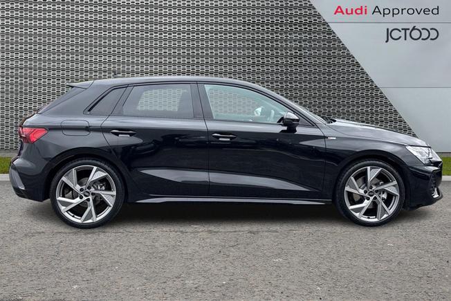 AUDI A3 Photo 4