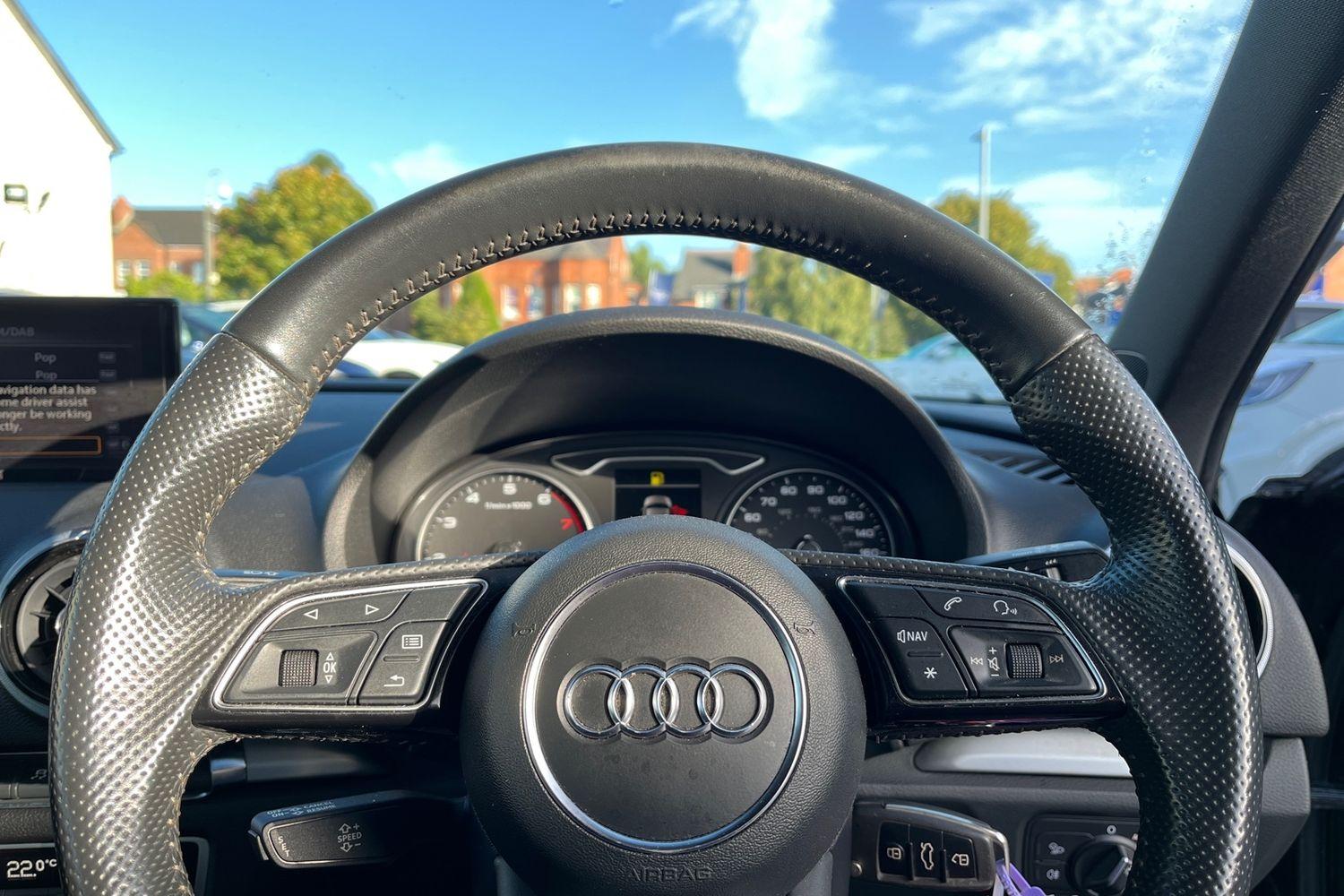 Audi A3 Photo 11