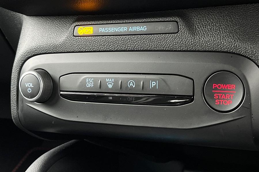 Ford Focus Photo autoimg-420f02c5b45b17274316530b810fcf6c83d39cdc.jpg