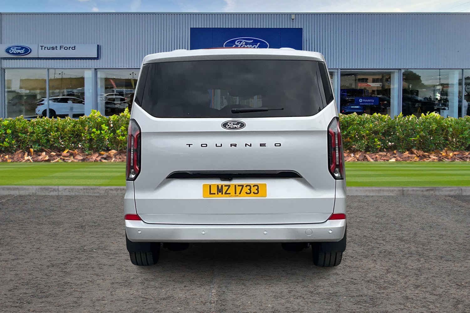 Ford Tourneo Custom Photo 12
