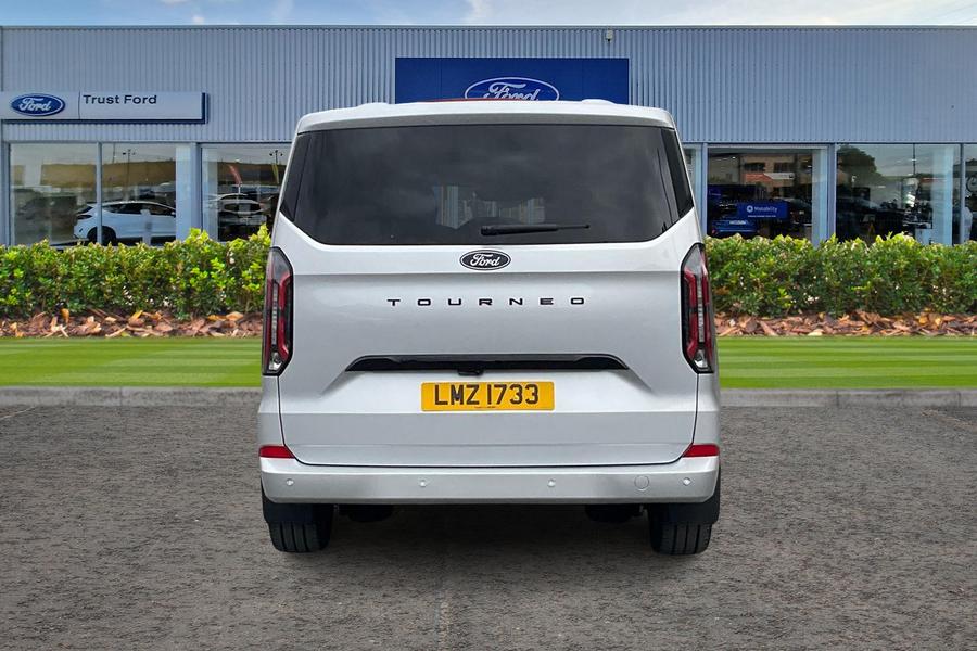 Ford Tourneo Custom Photo autoimg-420fa3add4c1f470a237361756d03fc954ecab7c.jpg