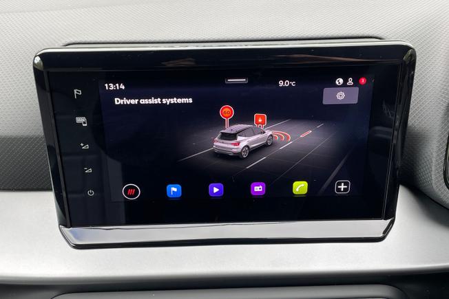 SEAT Arona Photo 32