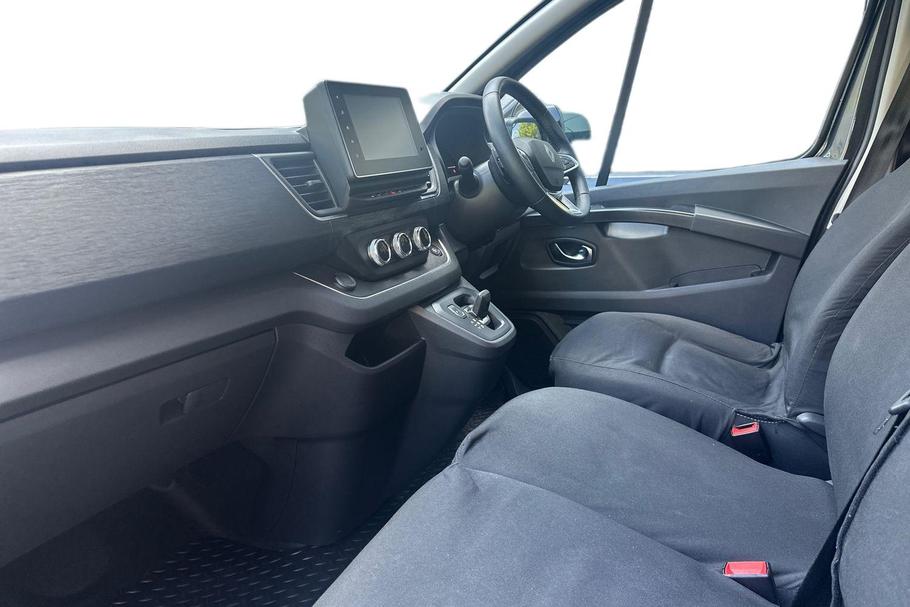 Used Renault TRAFIC MW25ZKZ 3