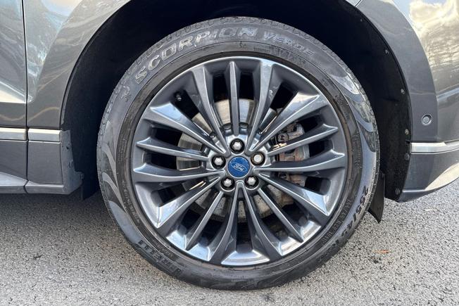 FORD Edge Photo 5