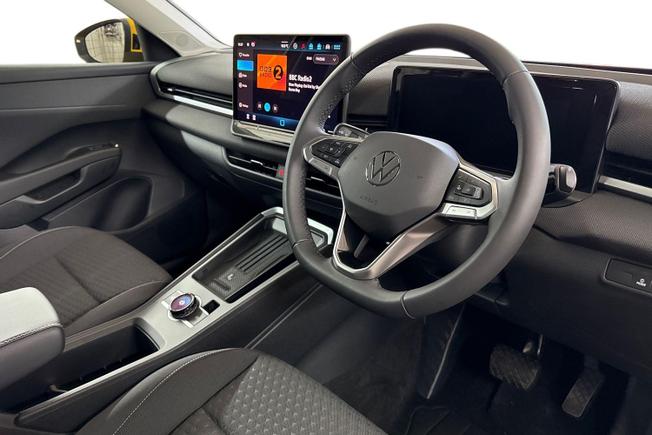 VOLKSWAGEN T-Roc Photo 6