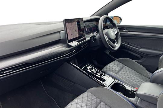 Volkswagen Golf Photo autoimg-4218d0ff5e0ed5916fddde95f9eb8a8892d1ae46.jpg