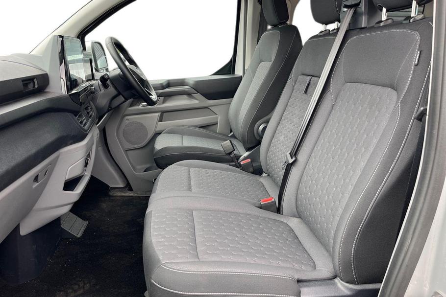 Used Ford TOURNEO CUSTOM WV26YCY 10