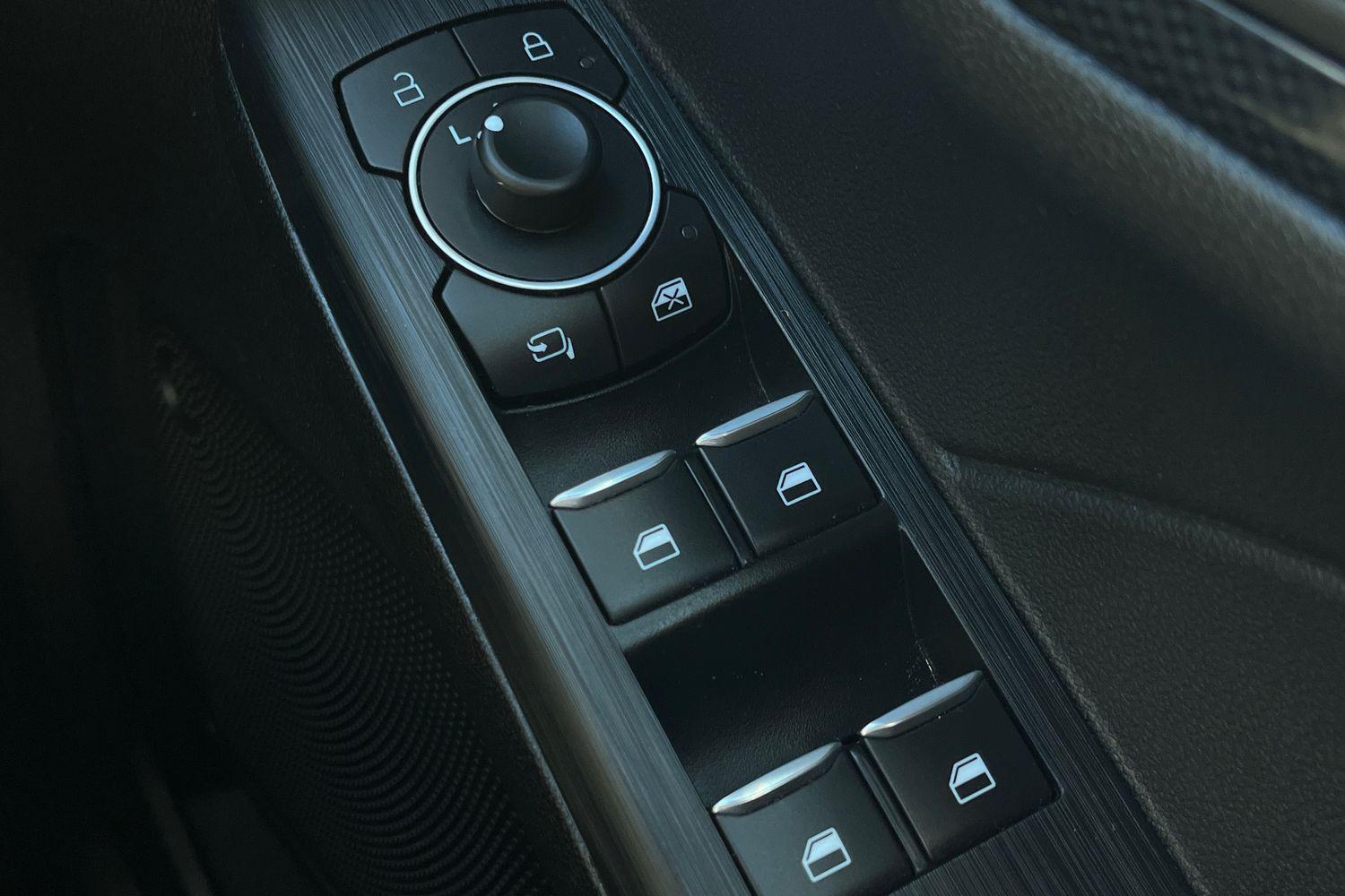 Ford KUGA Photo 15