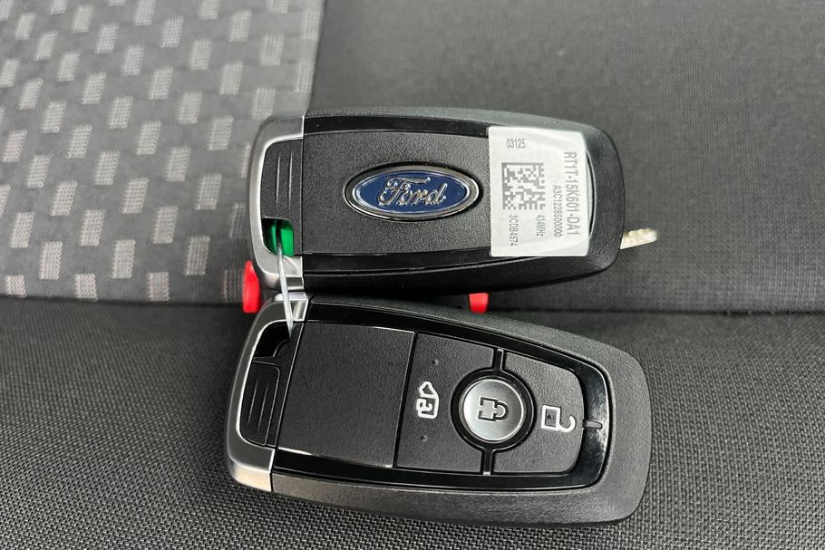 Used Ford TRANSIT LB75UEN 19