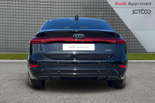 AUDI A6 E-Tron Sportback Photo 7