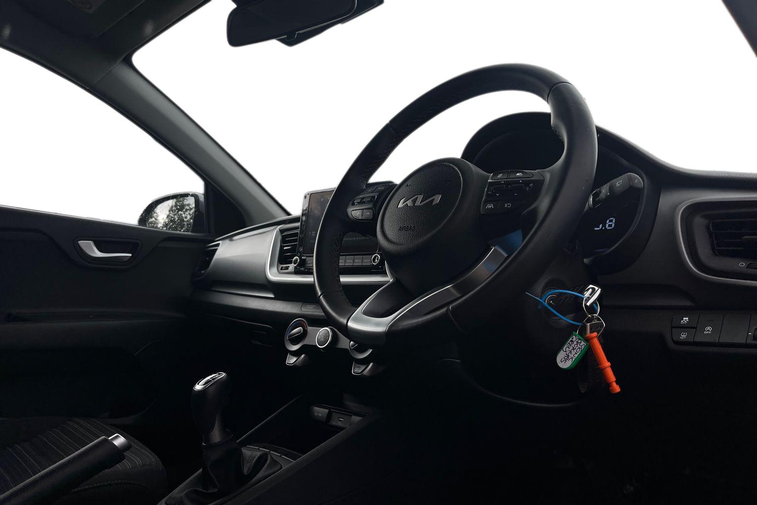 Kia STONIC Photo 8