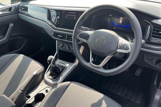 Volkswagen Taigo Photo autoimg-422e15cb4af09a3b2caeed0d79f56d5337d242c1.jpg