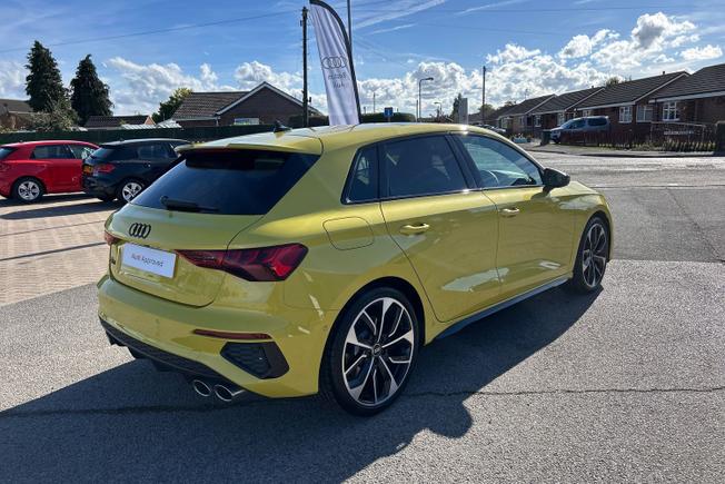 Audi S3 Photo 24