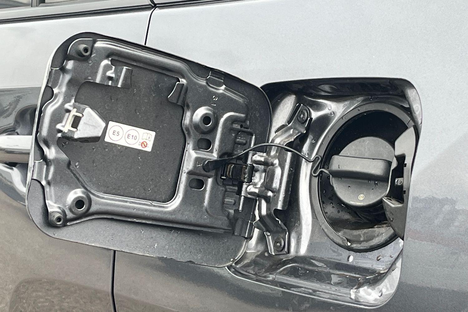 Toyota RAV4 Photo 36