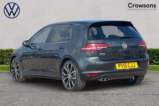 Volkswagen Golf Photo autoimg-422edf2893bc04d27aeb07aa9ad383207279efab.jpg